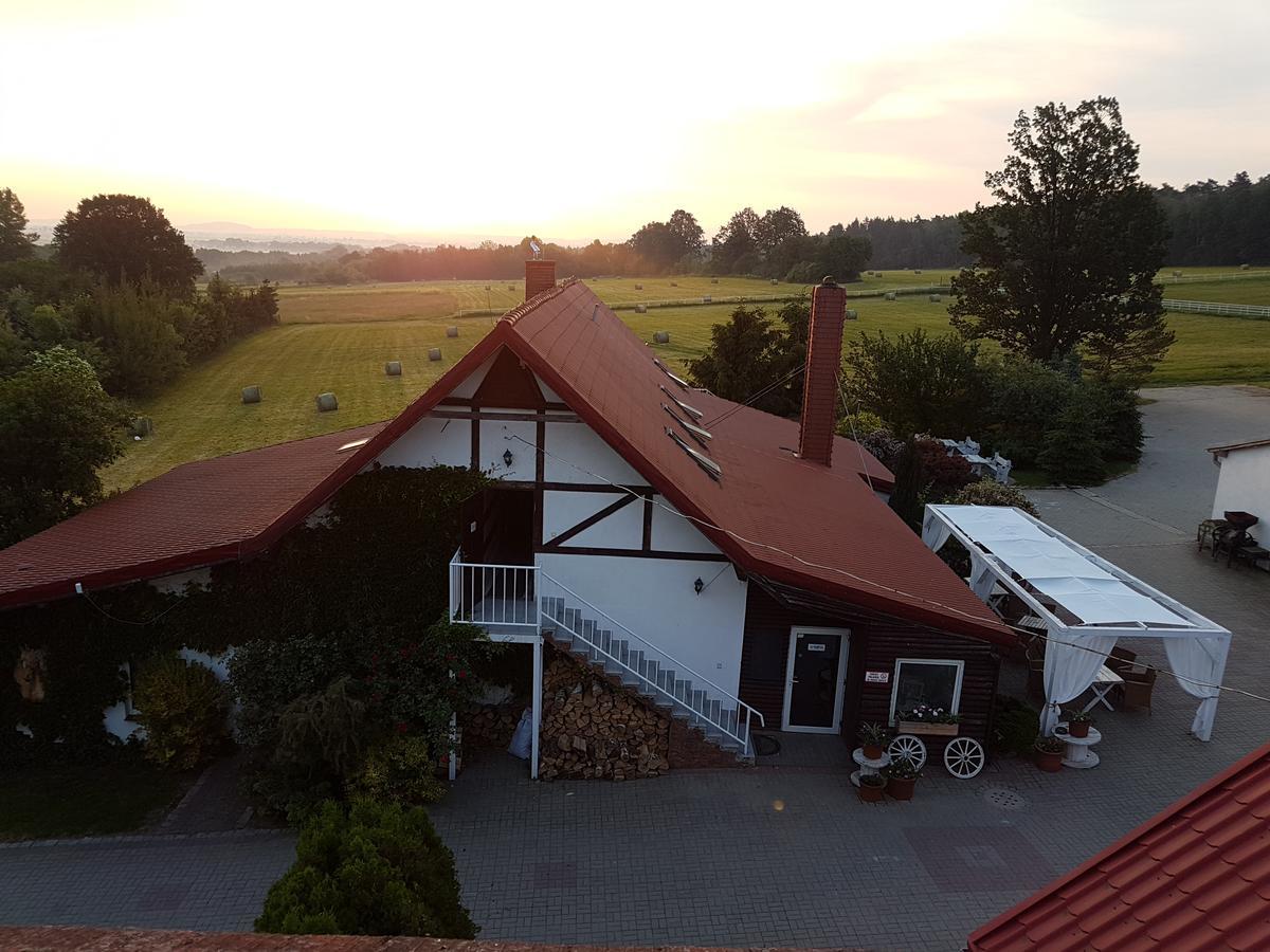 Folwark Leszczynowka Villa Srebrna Góra Екстериор снимка
